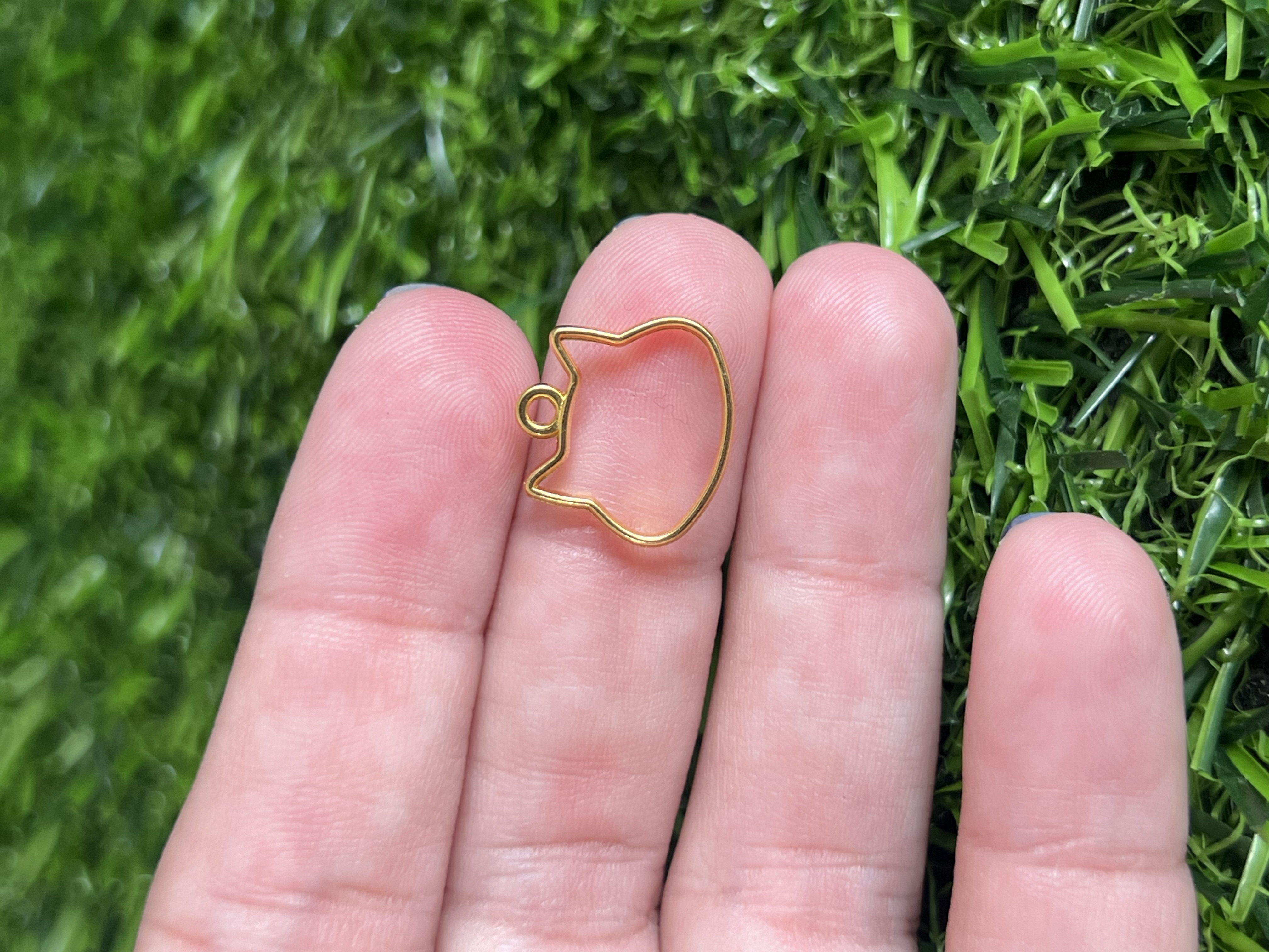 Bisel Cabeza De Gato Dorada