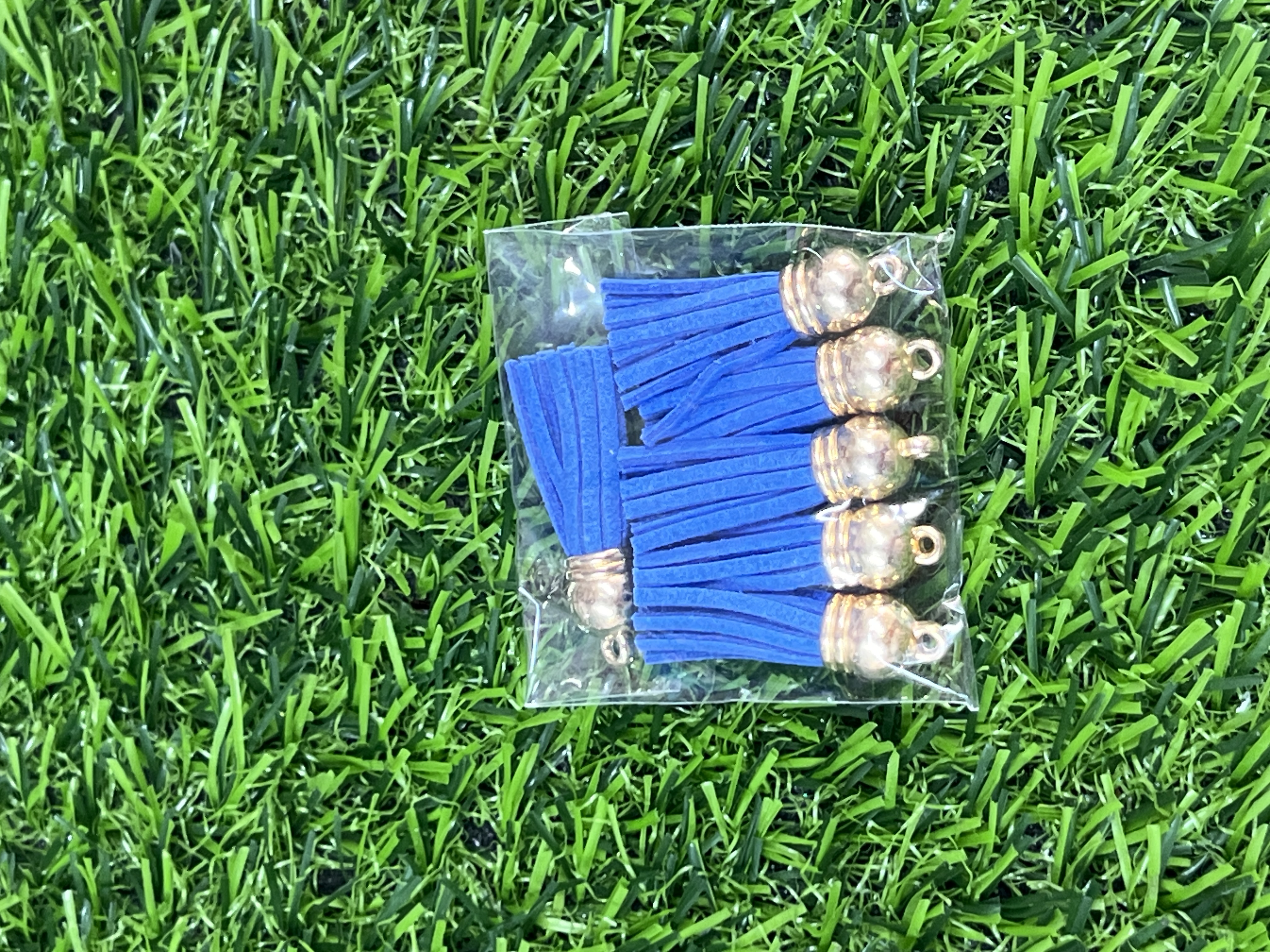 Borlas De Cuerina Tapa Dorada Color Azul Rey