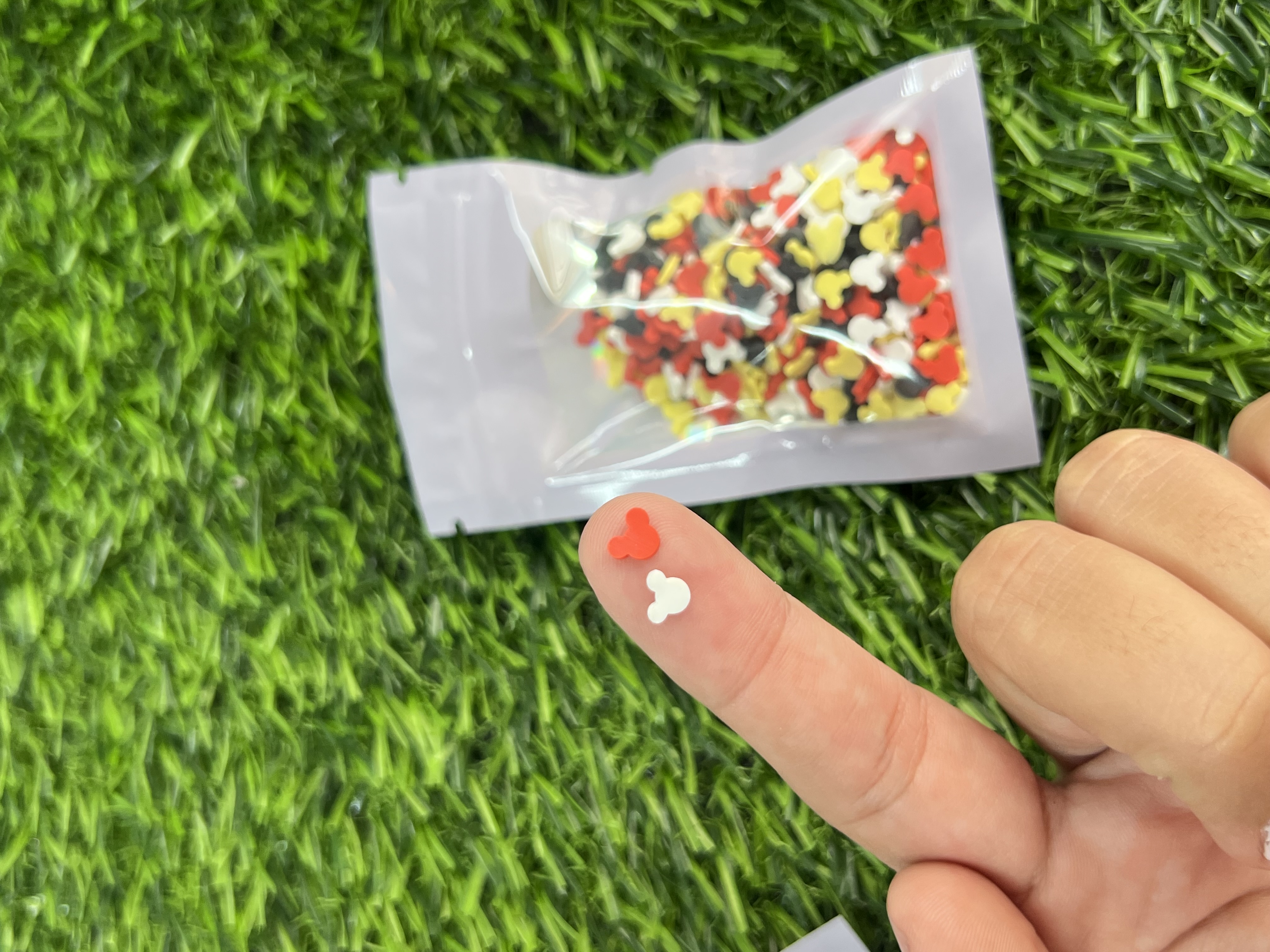 Fimo Mickey Rojo Negro Blanco Y Amarillo 5g