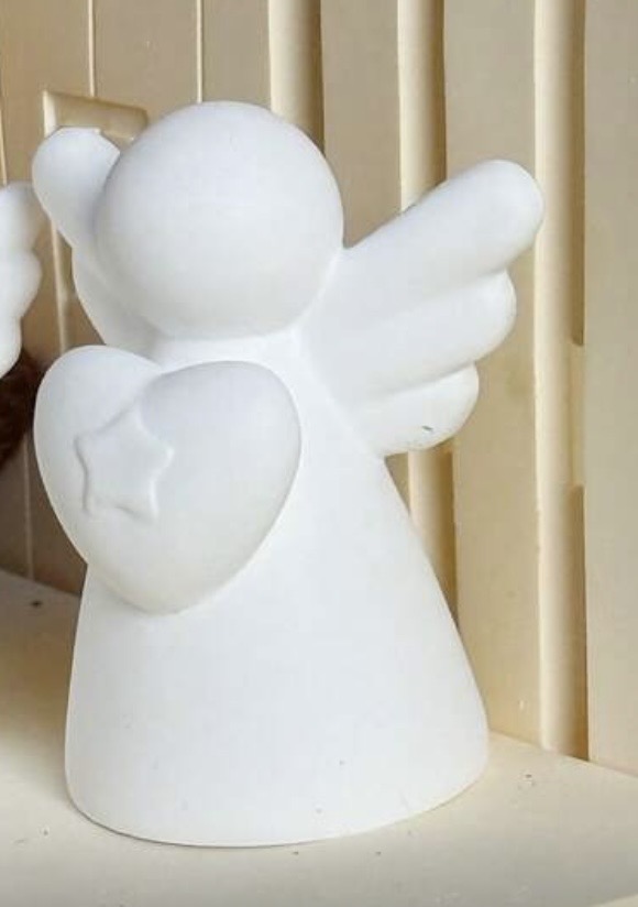 Molde Angel 3d Con Corazon En Relieve Sin Cabello Para Cemento Resina O Yeso